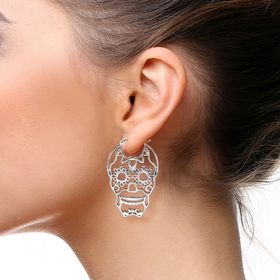 Anting Perak Skull