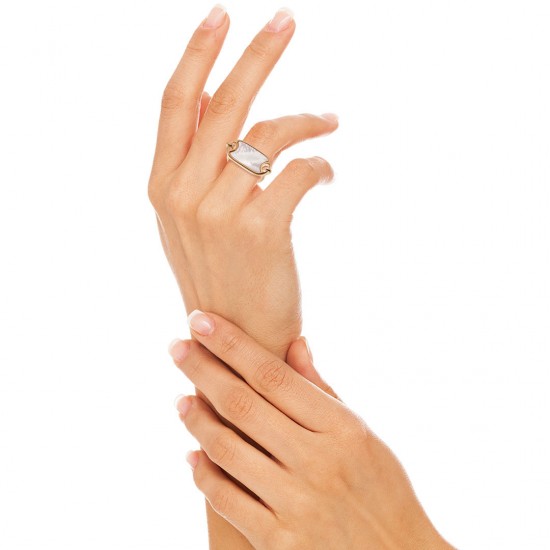 Cincin Omega Rose Gold