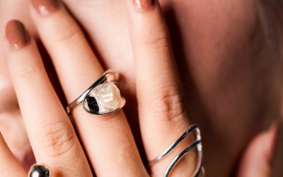 What jewellery is suitable for Aquarians? Check out the secret here!